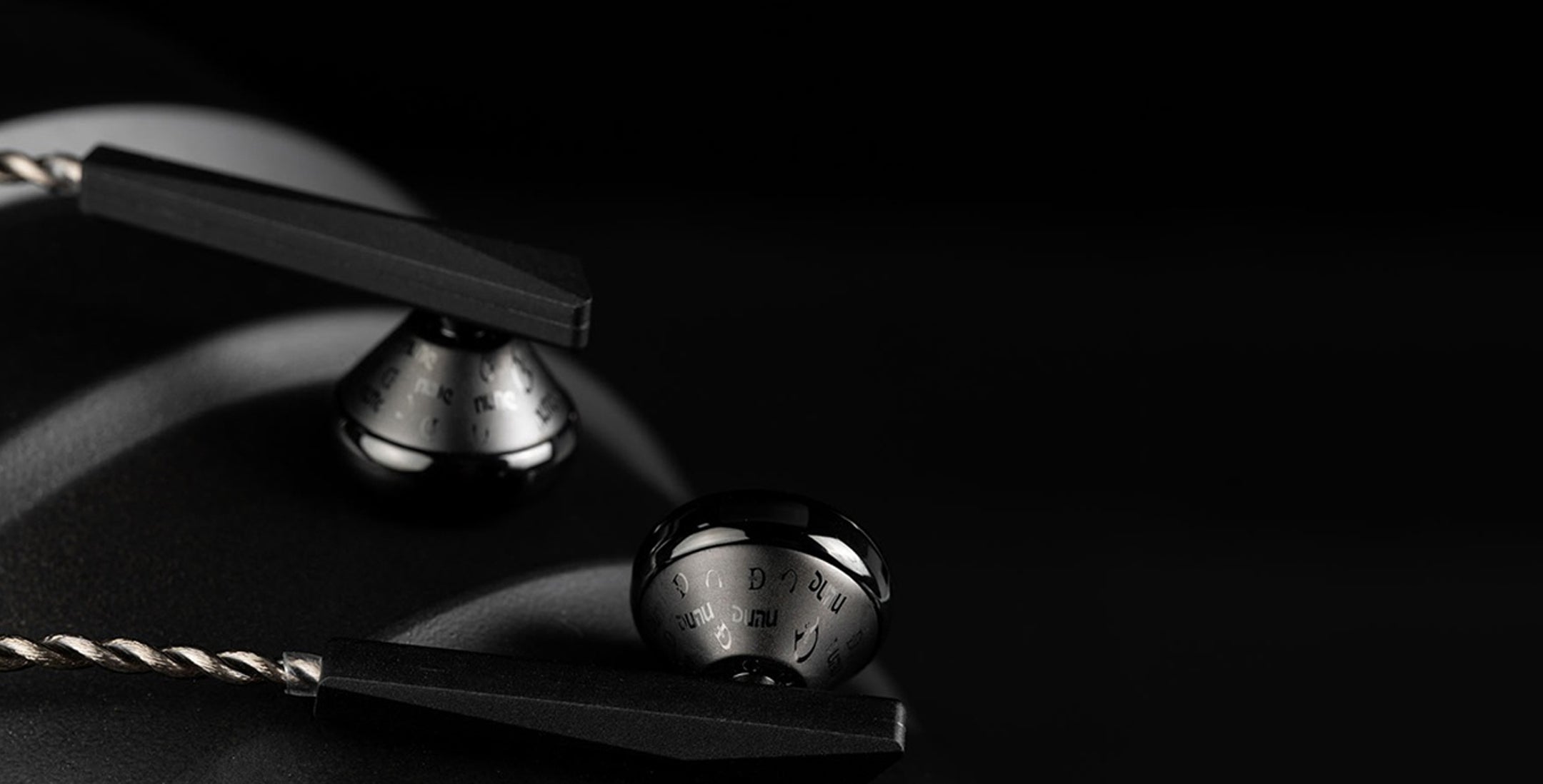 Concept kart dunu alpha 3 wired earbuds 1  5