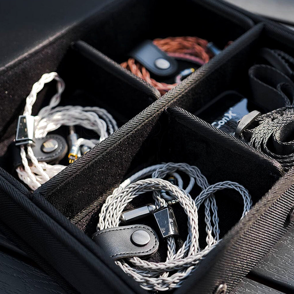Concept-Kart-EFFECT-AUDIO-Chamber-Carrying-Case-with-Modular-Compartments-1-_2