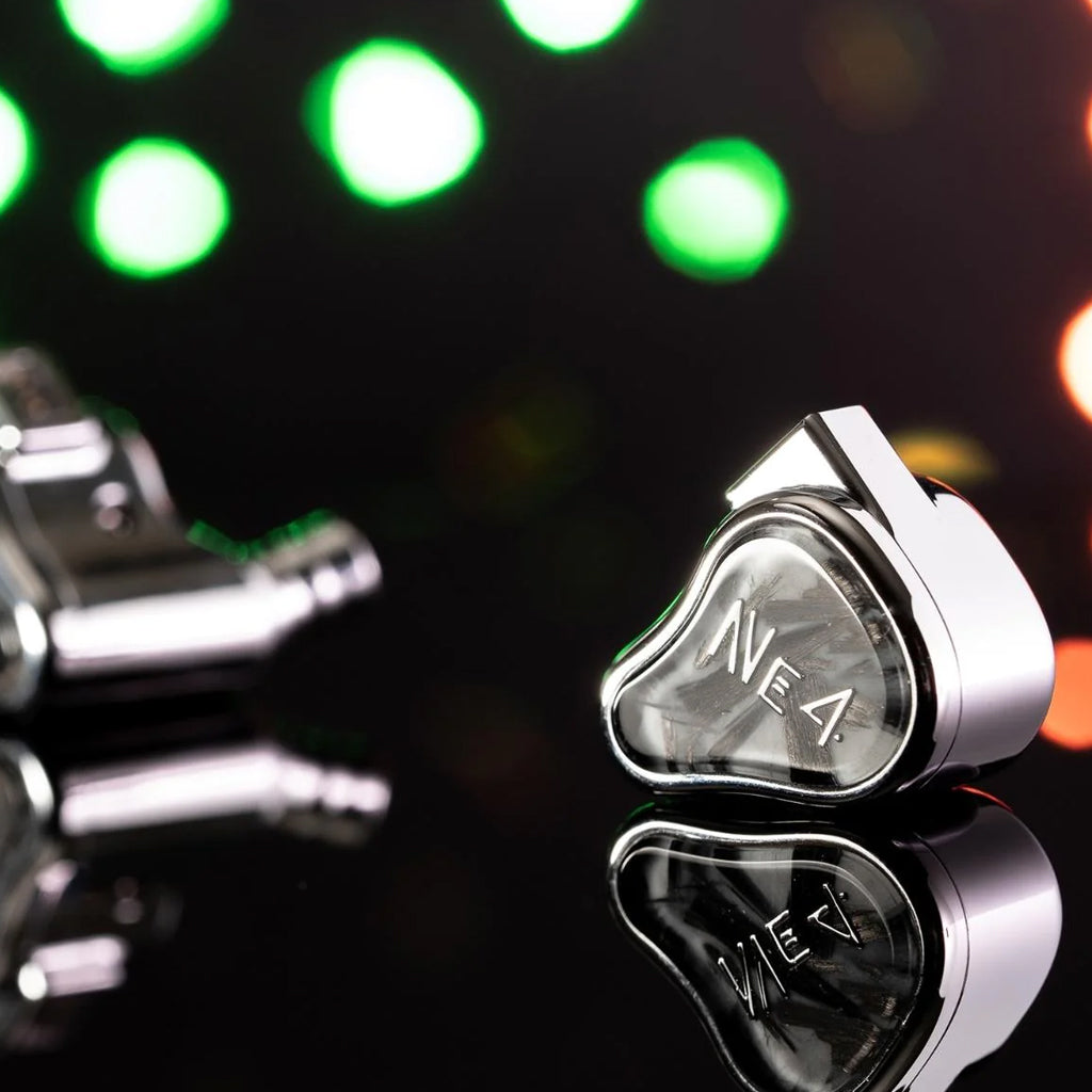 Concept-Kart-FIR-AUDIO-Neon-4-IEM-Silvr-1-_5