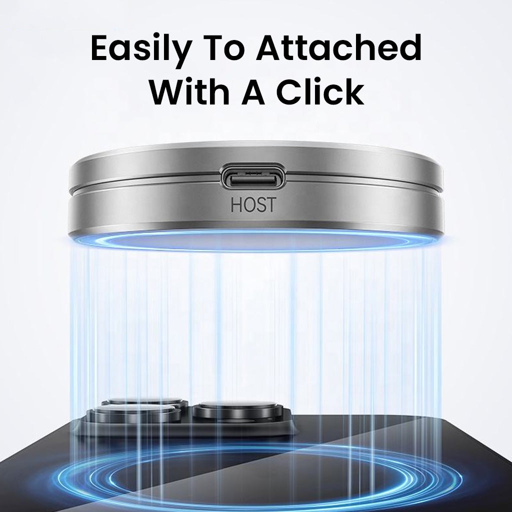 Magnetic USB-C interface of EAGET SE980 SSD Enclosure for easy attachment to devices, enhancing convenience and fast installation.
