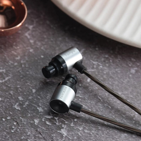 Concept-Kart-TANCHJIM-Tanya-Wired-IEM-with-Mic-Silver-1