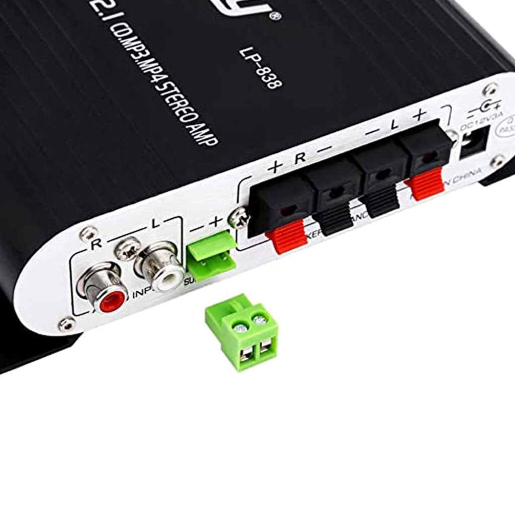 Concept-kart-Lepy-LP-200s-Car-Amps-stereo-01_5