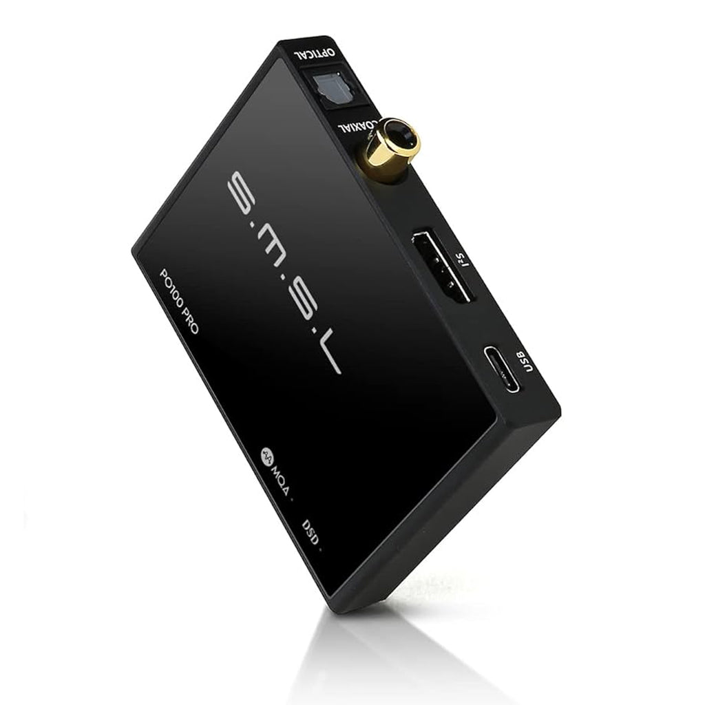 Portable USB audio interface with display and connection ports