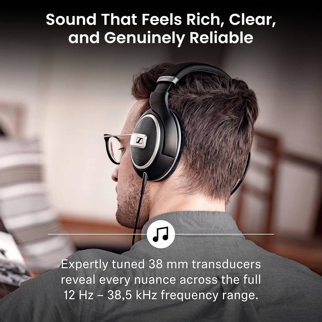 Sennheiser HD 599 SE headphones featuring 38 mm transducers for rich, clear sound across a 12 Hz – 38.5 kHz frequency range.