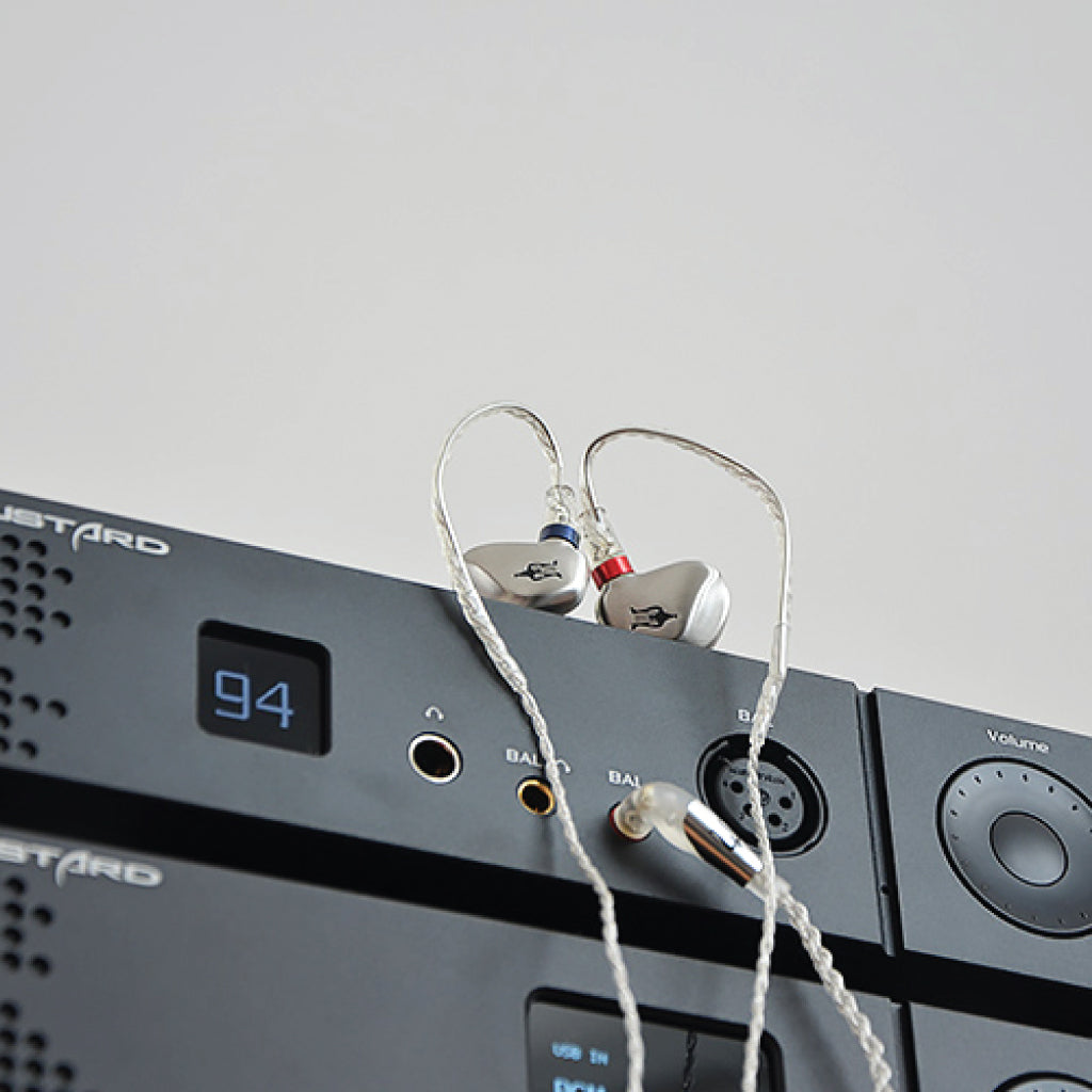 Concept-Kart-GUSTARD-H16-Balanced-Headphone-Amplifier-Black-13