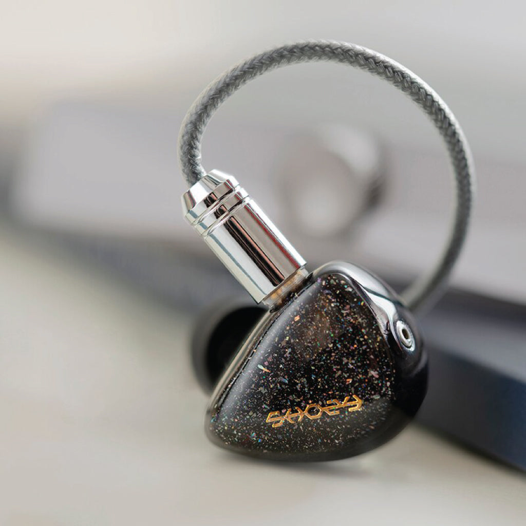 Concept-Kart-Shozy-Form-1.1-Wired-IEM-Black-14