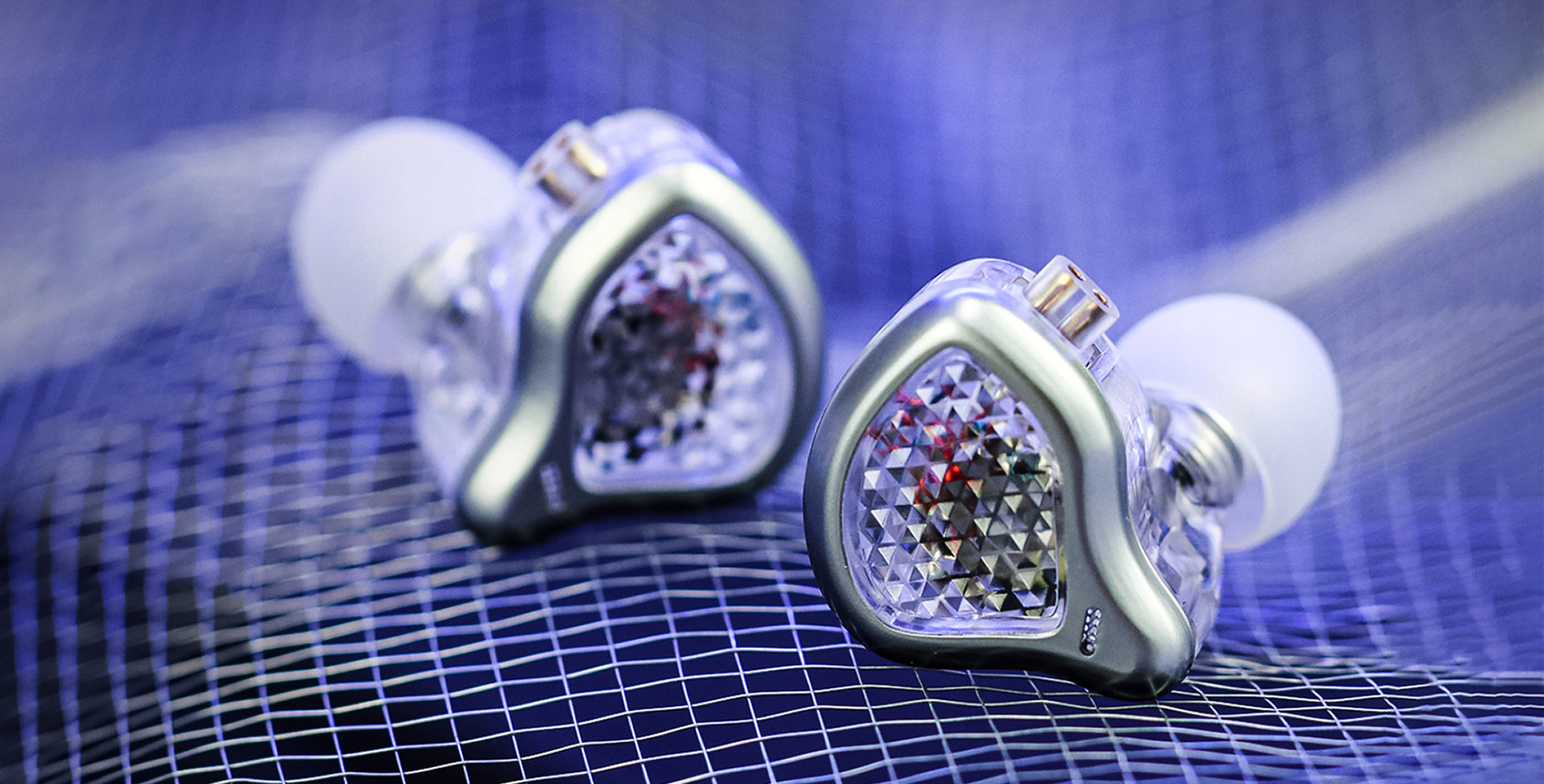 ARTTI R6 Dynamic Driver In Ear Monitor with Mic | Concept Kart