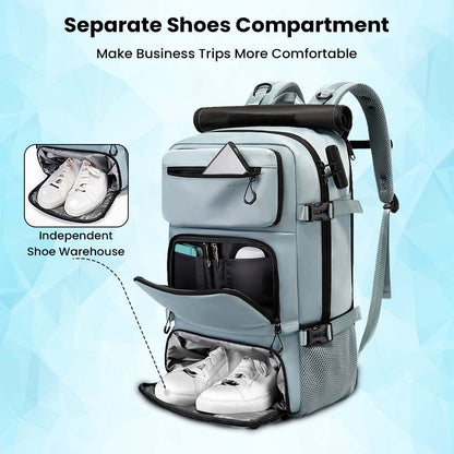 Light blue BANGE 1810 backpack with separate shoe compartment, ideal for business trips and organized packing.