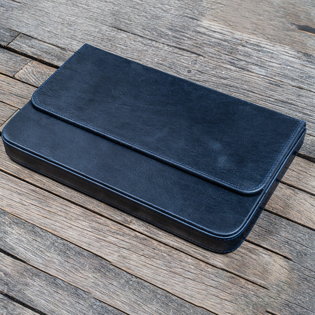 CONCEPT-KART-AUDIOCULAR-PC06-PEN-DISPLAY-CASE-BLUE-01_5