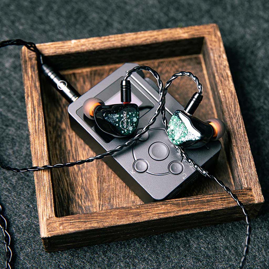 ZiiGaat Arcanis IEM - Hybrid Drivers|High-Fidelity Audio – Concept