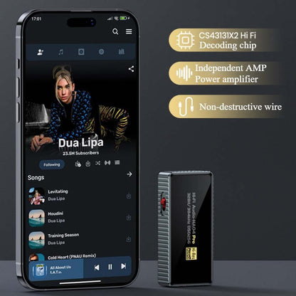 Audiocular HA04 Pro DAC Amp connected to smartphone, showcasing CS43131 decoding chip and independent amplifier for lossless audio.