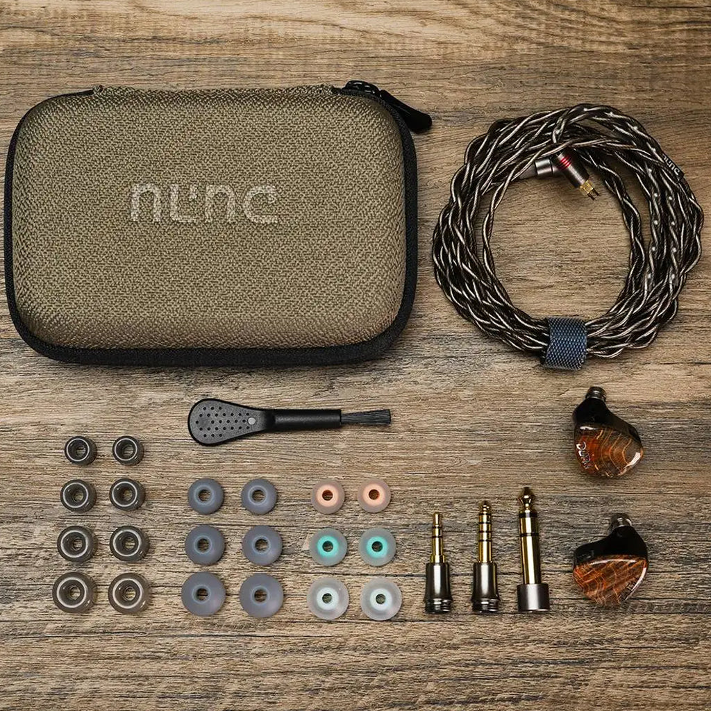 Concept-Kart-DUNU-x-Gizaudio-DaVinci-2DD_4BA-Hybrid-IEM-Brown-1-_3
