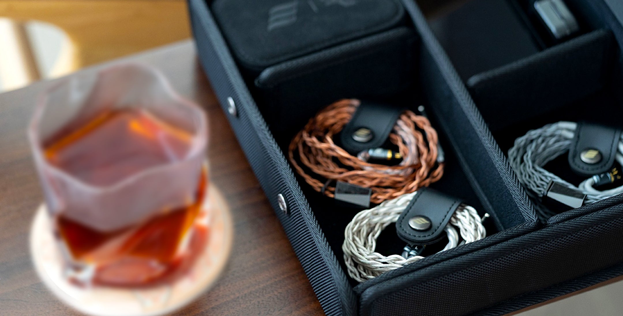 EFFECT AUDIO PORTABLE CARRYING CASE ケース Effect Audio Chamber Carrying Case