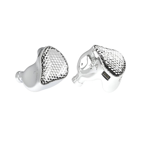 EarAcoustic VSA-V1 IEM features a polished zinc alloy body with a diamond-textured faceplate, showcasing premium design for high-fidelity audio.