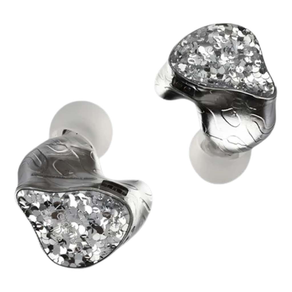EarAcoustic Audio – VSA MAX 11.4mm Dynamic Driver Hi-Fi IEM with shimmering silver faceplates and ergonomic in-ear design for audiophile sound.