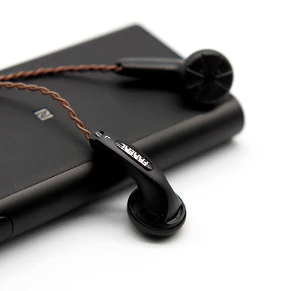 Concept-Kart-FAAEAL-Iris-2.0-Wired-Earbuds-5-_2