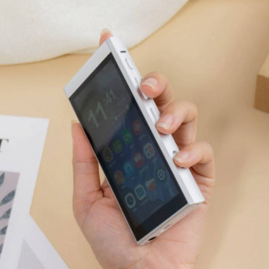 Concept-Kart-HiBy-M300-Portable-Android-Music-Player-Silver-1-_5