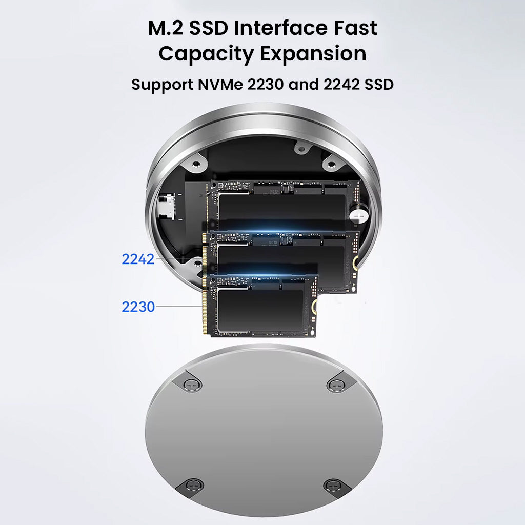 Internal view of EAGET SE980 SSD Enclosure supporting 2230 and 2242 NVMe SSDs, ideal for compact storage expansion in laptops and mobile devices.