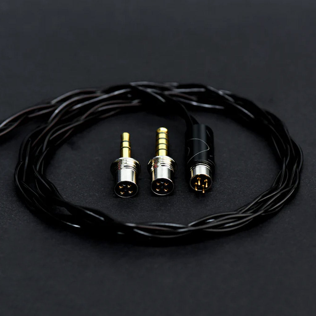 Detachable audio cable with gold-plated connectors for SYMPHONIUM Audio- Giant IEM (Launch Edition), ensuring secure and high-fidelity connection.