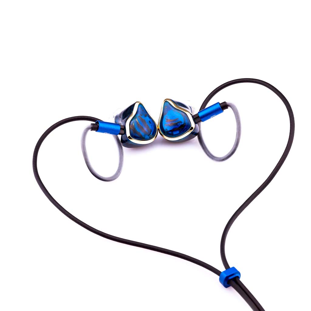 Unique Melody MEST MKIII CF Blue IEM – Concept Kart