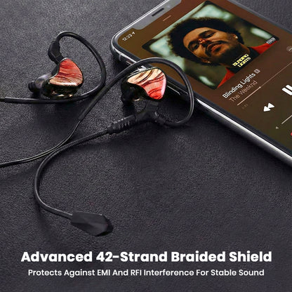 AUDIOCULAR BOOM-X Gaming IEM Cable with 42-strand braided shield for EMI and RFI protection ensuring stable audio playback.