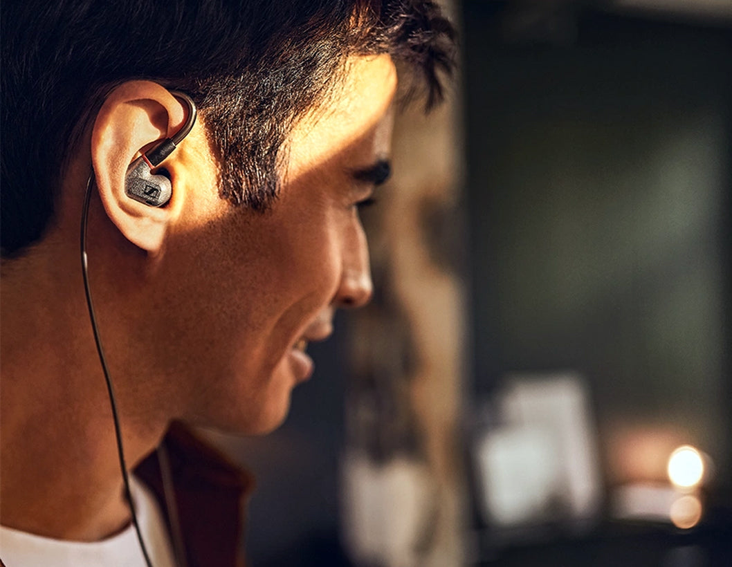 極美品 SENNHEISER IE600 Sennheiser IE 600 Audiophile Wired in-Ear Monitors - Balanced