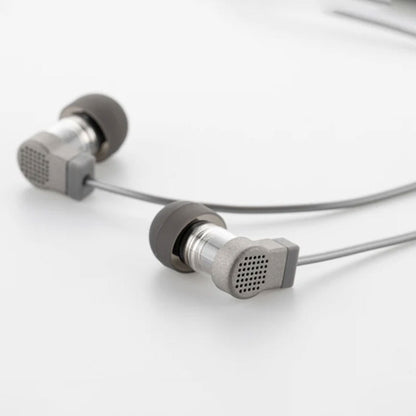 Moondrop Quark 2 IEM Back Look 