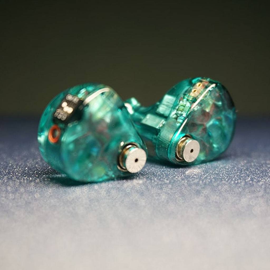 Tansio-Mirai-TSMR-X-10th-Anniversary-Limited-Edition-Hybrid-IEMs-1_10