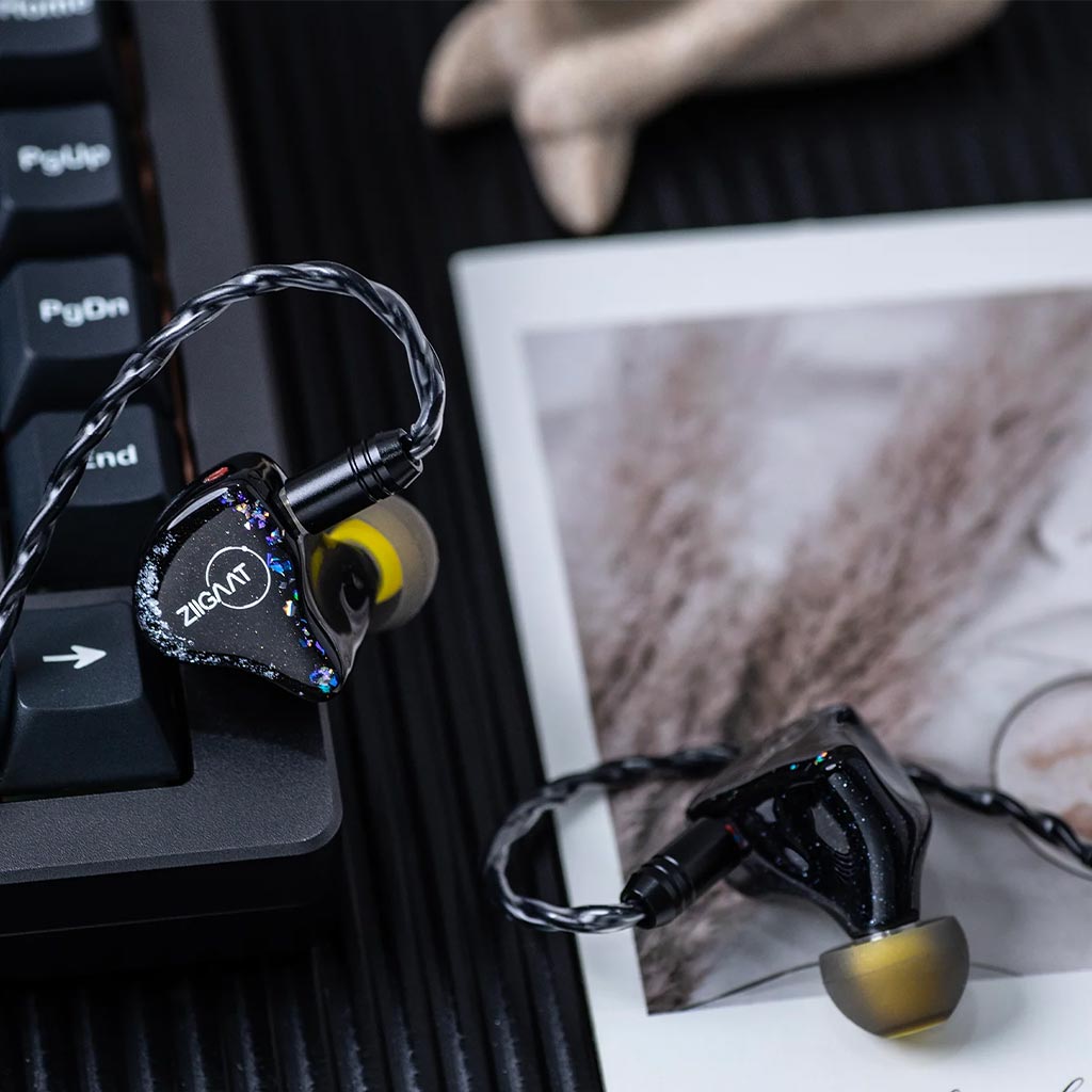 ZiiGaat x Jays Audio ESTRELLA Hybrid Driver IEM – Concept Kart