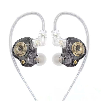 QKZ AK6 IEM in black variant with gold faceplate, combining sleek aesthetics with high-performance audio tuning.