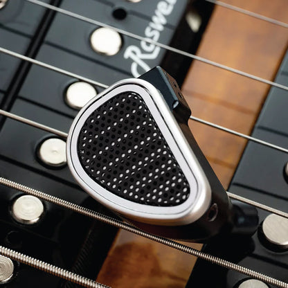 Concept-Kart-64Audio-Duo-Wired-IEM-Black-1_16