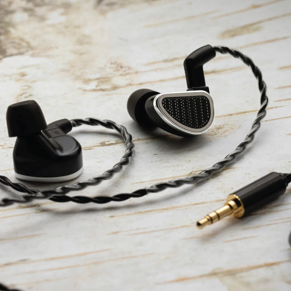 64 Audio Duo Wired IEM – Concept Kart