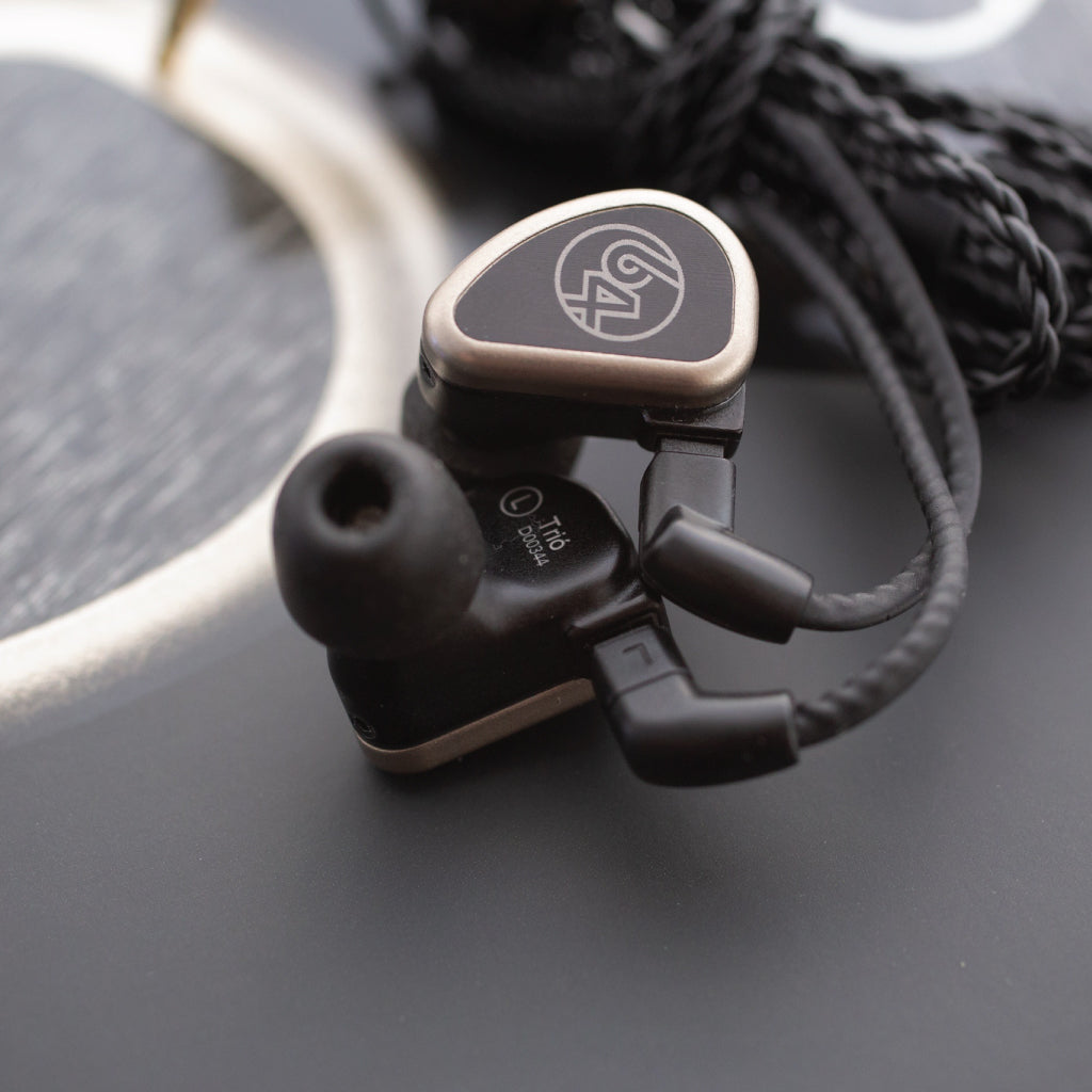 64 Audio Trio Wired IEM – Concept Kart