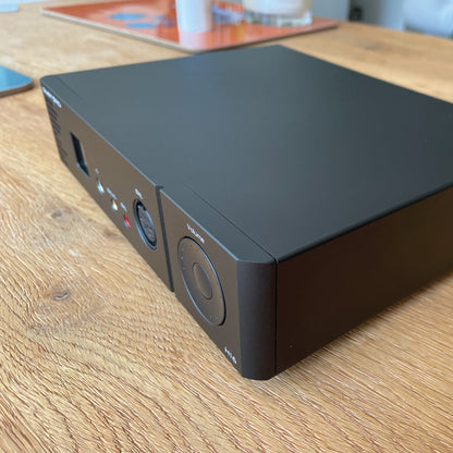 Concept-Kart-GUSTARD-H16-Balanced-Headphone-Amplifier-Black-7