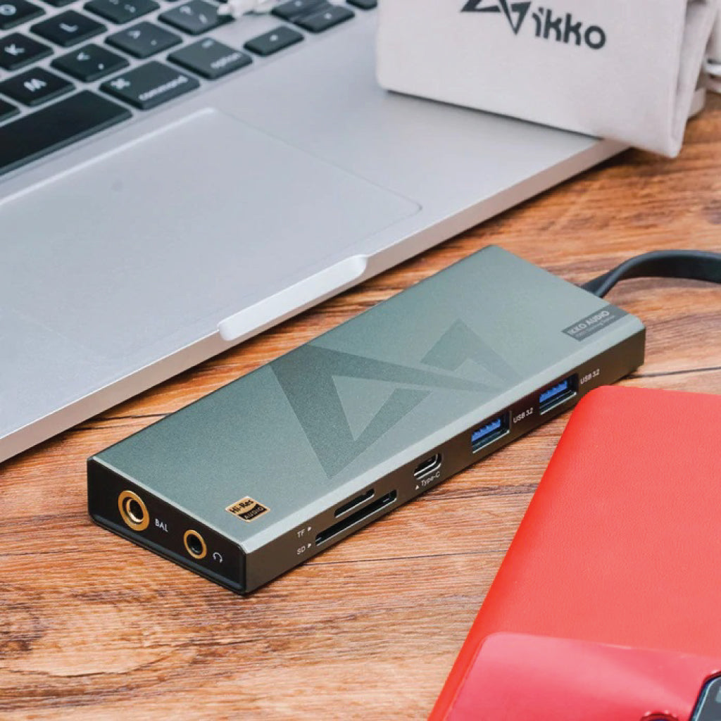 Concept-Kart-IKKO-ITX01-Multifunctional-Docking-Station-Black-2_2