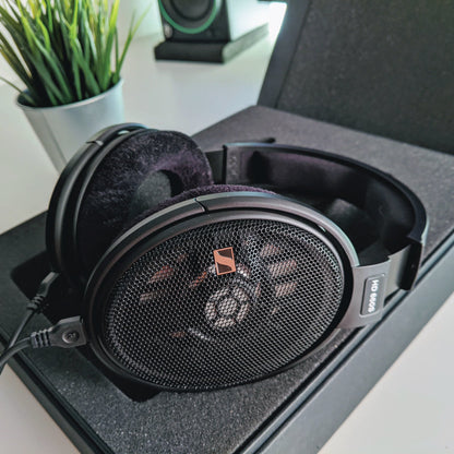 Concept-Kart-Sennheiser-HD-660S-Open-Back-Headphone-Black-15