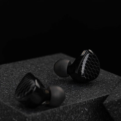 Concept-Kart-TIN-HiFi-P1-Max-Wired-IEM-Black-1_7