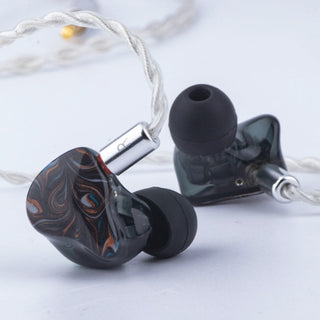 Concept-Kart-ThieAudio-Legacy-4-Wired-IEM-Black-0_2