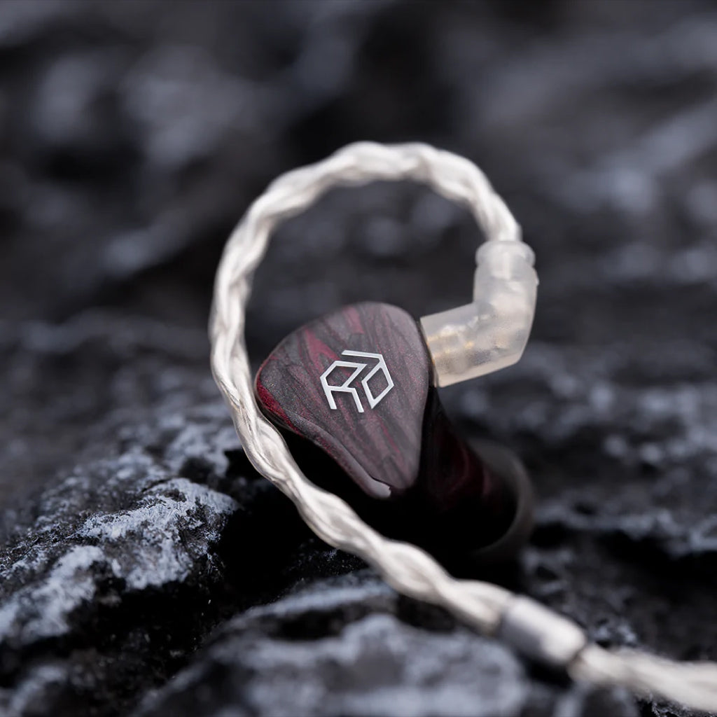 Concept-Kartr-Yanyin-Canon-Wired-IEM-1_4